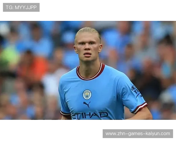 曼城青年前锋首秀惊艳全场破门，未来星光闪耀！